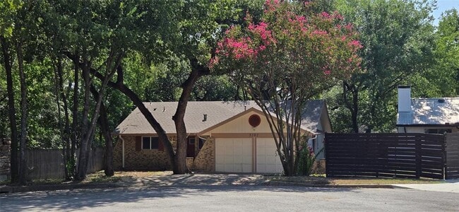 Building Photo - 5101 Meadow Creek Cove Rental
