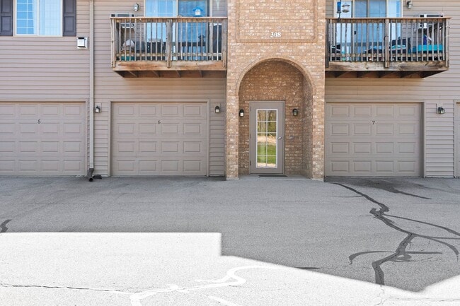 Photo - WARRINGTON ESTATES