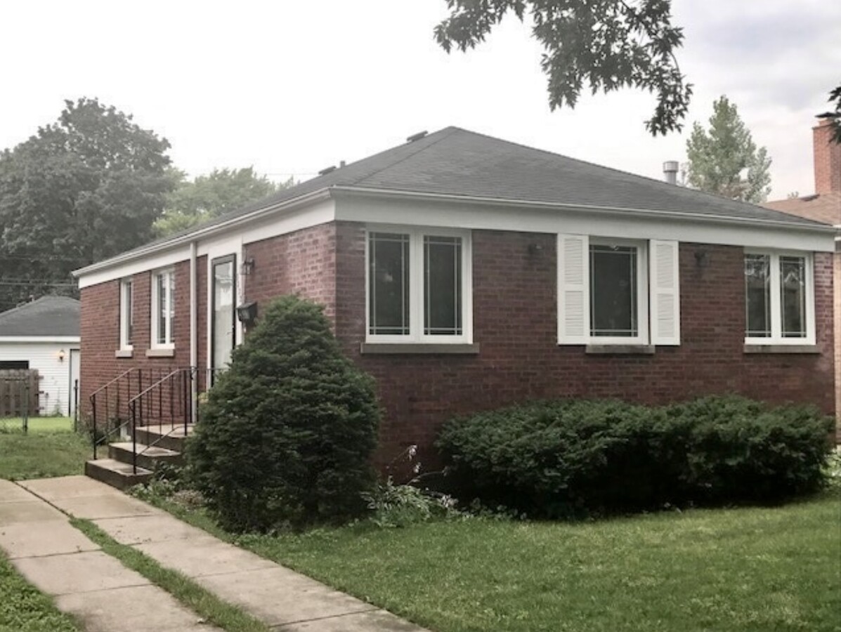 Photo - 5222 N Olcott Ave House