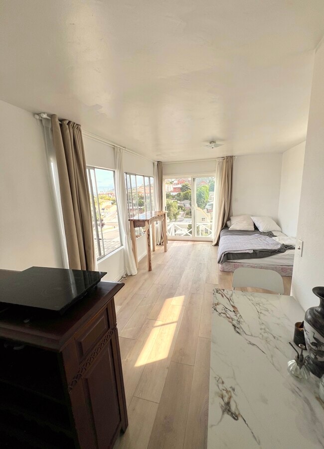 Photo - 3312 Avenida de Portugal