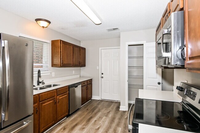 Photo - 1247 Breezy Valley Dr