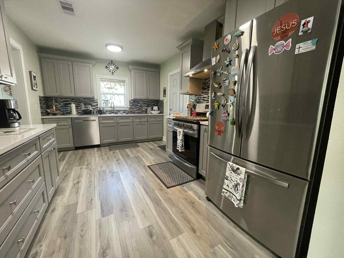 Photo - 3519 Avenue P 1/2