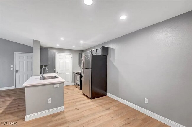 Photo - 231 W Horizon Ridge Pkwy Unit 222