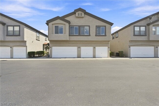 Building Photo - 6060 Allred Pl