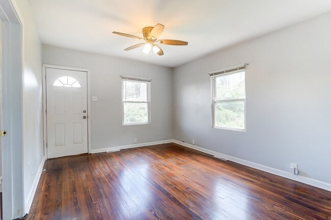 Photo - 2 Bedroom, 1 Bath With Amazing Views!