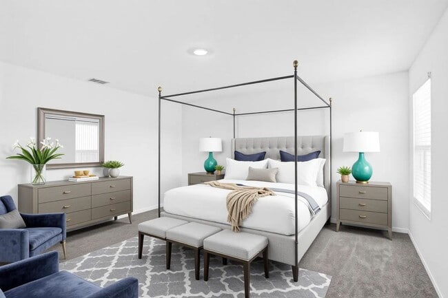 Photo - 1033 Raintree Rd