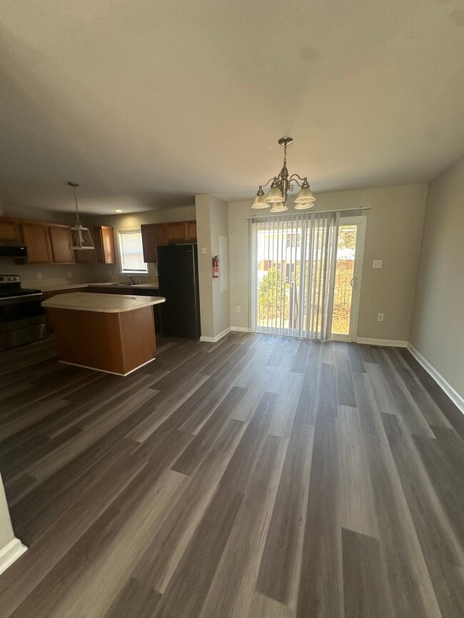 Photo - 1212 Superior Pointe Pl