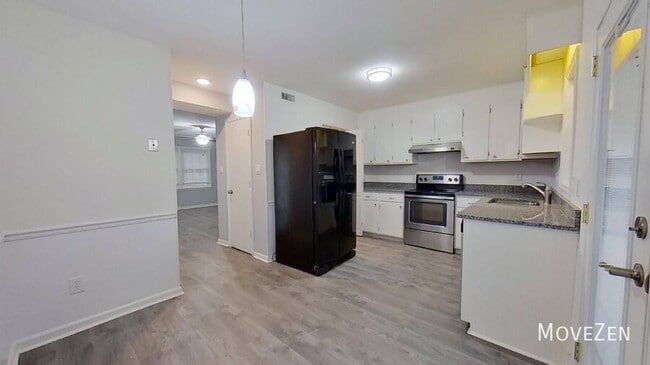 Photo - 1422 Delane Ave