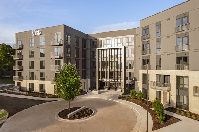 Vista at Councill Square - Vista at Councill Square Apartments