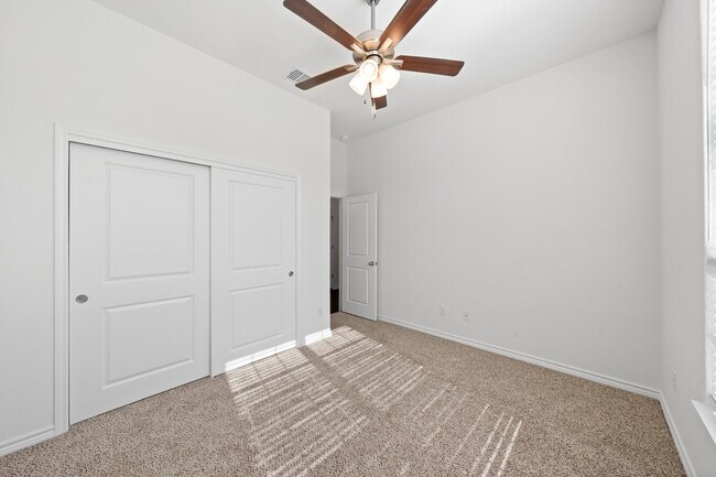 Photo - 7308 Caladium Dr
