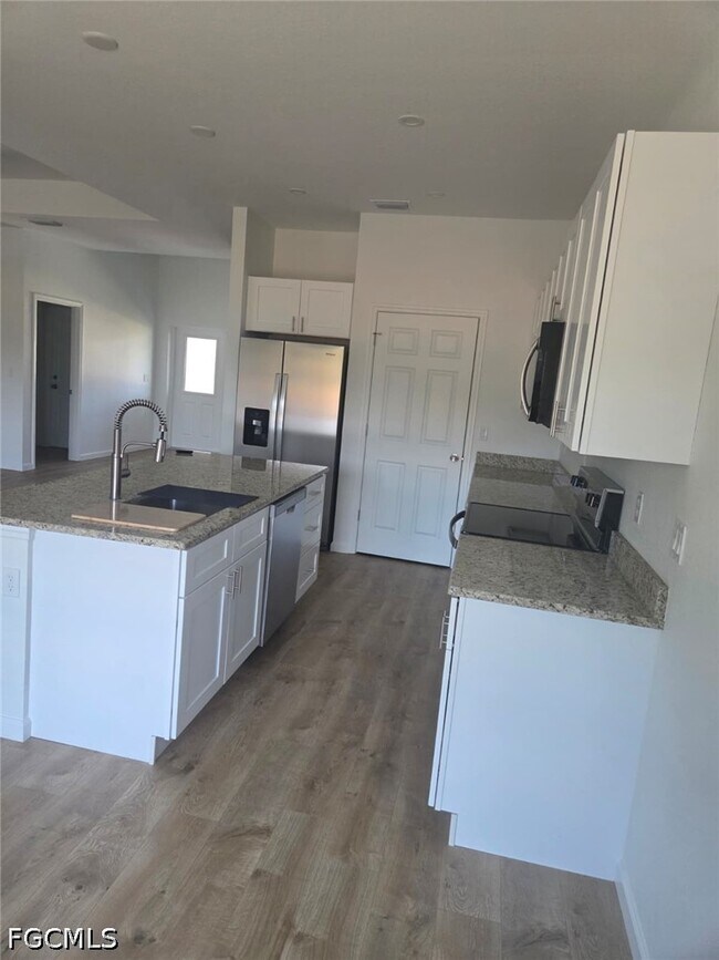 Photo - 2507 53rd St SW