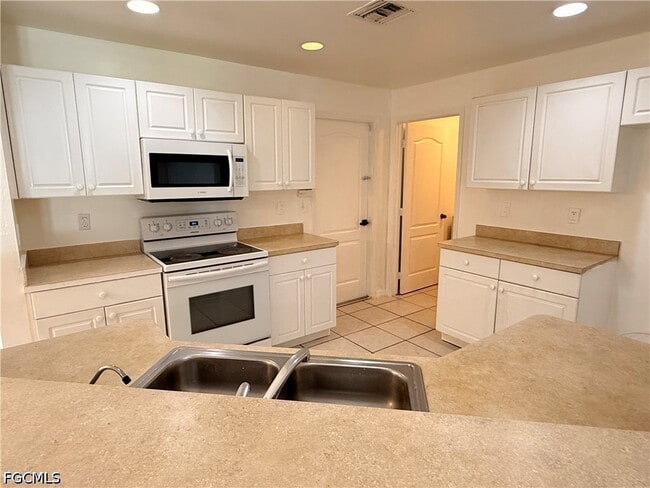 Photo - 311 Bradley Ave