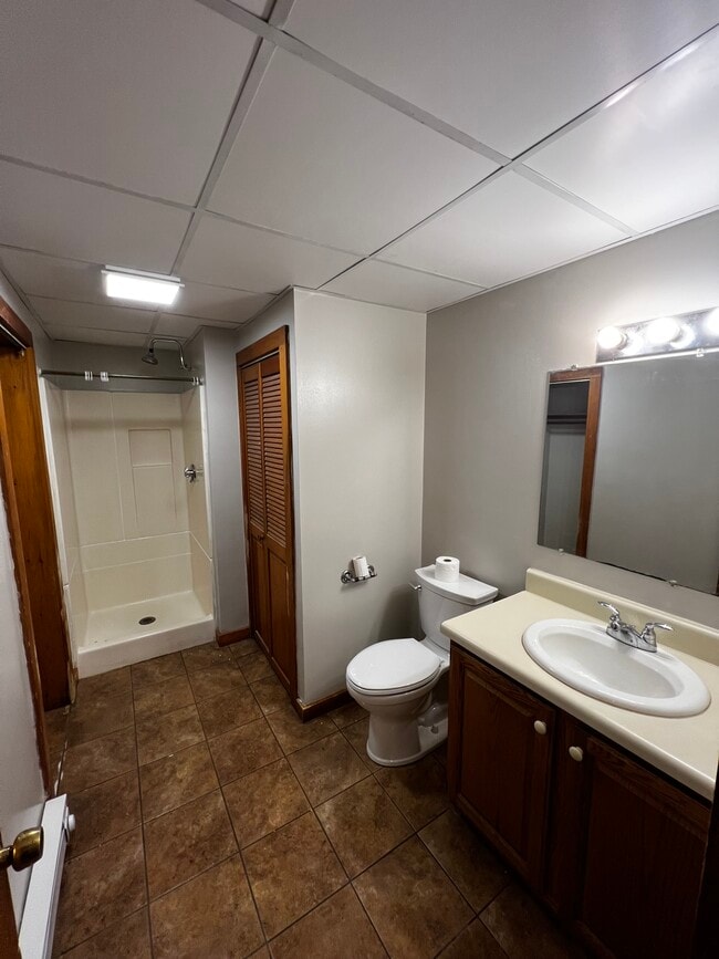 Bathroom - 118 North St Unit 118-3