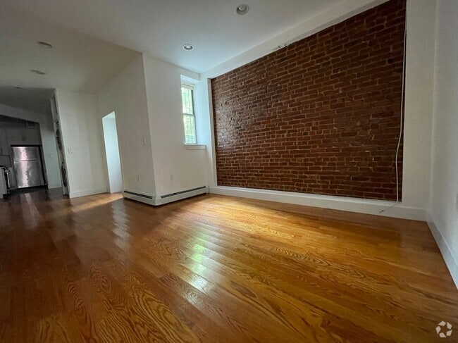 Building Photo - 312 W 121st St Rental