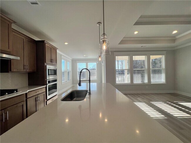 Photo - 150 Cruce Lake Ct