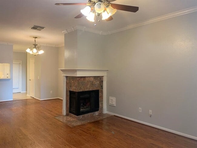 Photo - 2910 Grants Lake Blvd Unidad 1304