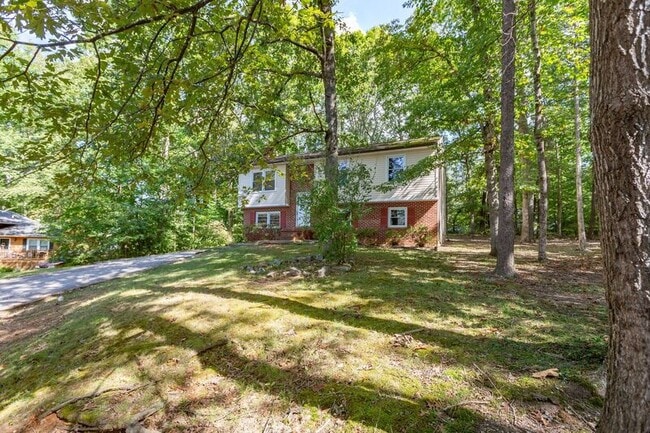 Photo - 10409 Daniels Ct