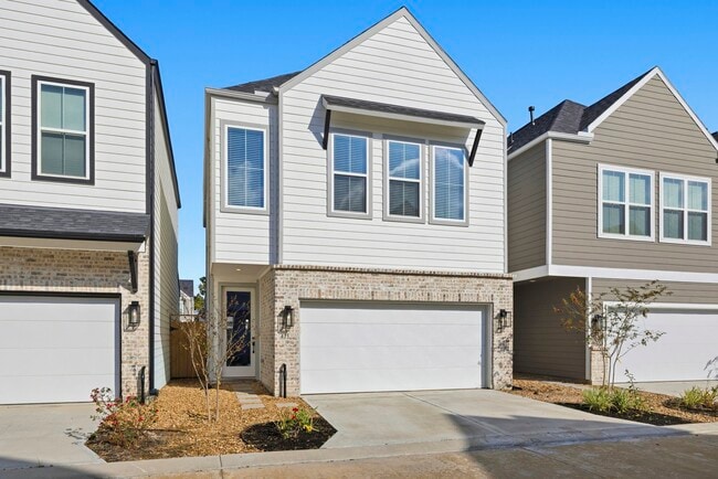 Building Photo - 411 Stonework Garden Ln