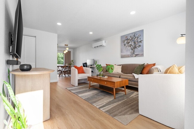 Photo - B Street Unit A