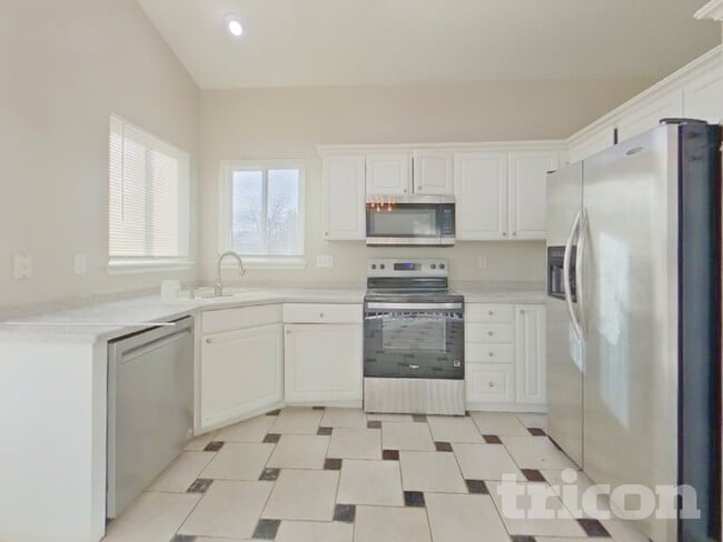 Photo - 8785 Katherine Ct