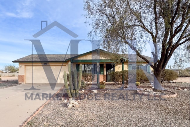 Building Photo - 2Bed/1.5Bath House in Arizona City! Ready for Immediate Move-In! -- RV GATE! NO HOA!