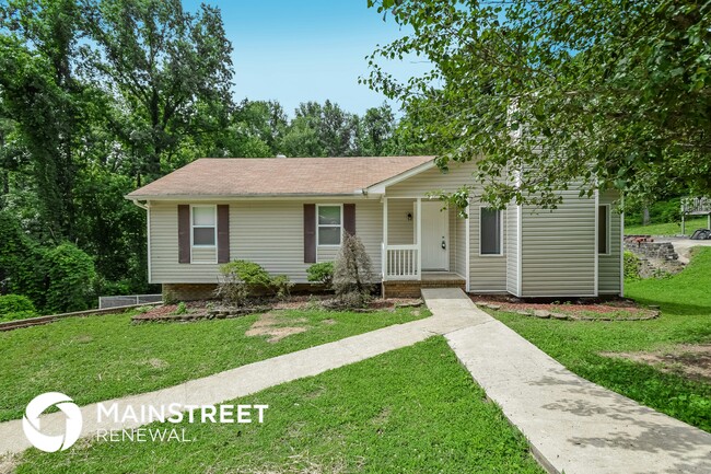 Photo - 127 Fox Hill Ct House