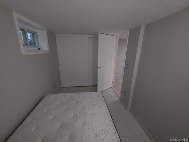 Photo - 1260 Little Neck Ave
