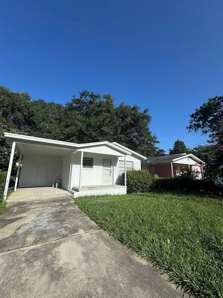 Photo - 1204 Clay St