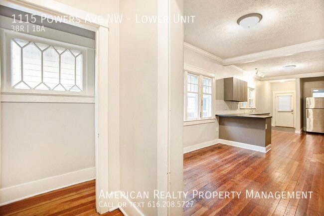Photo - 1115 Powers Ave NW Unidad Lower