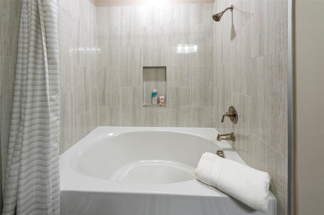 Building Photo - 1616 Partnership Way Unit 1234