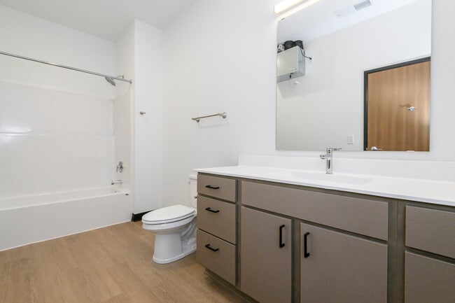 Bronzeville Apartments
