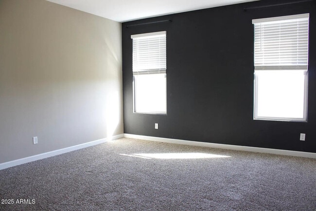 Photo - 8219 S 44th Gln