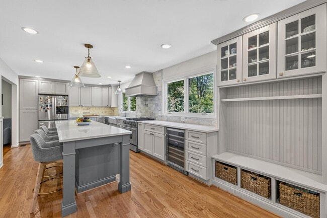 Photo - 723 Forest Ridge Dr