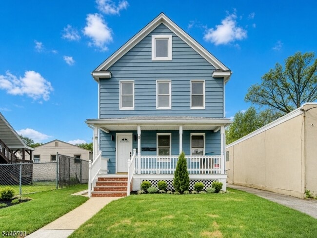 Building Photo - 351 Railroad Ave