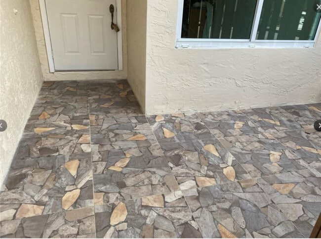 Photo - 8233 NW 8th Ct