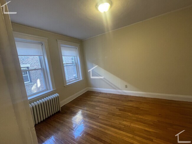 Photo - 9/1 No Fee! Spacious 1BR apartment on Allston/Brookline border Unit 109