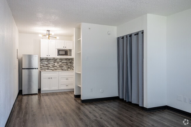 The Lotus - Estudio, 1 BR - 293SF - Fusion at the Rye 3030
