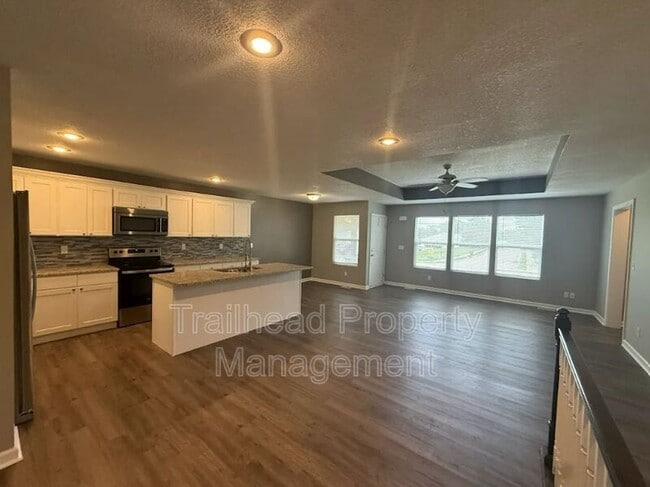 Photo - 605C S Hillcrest St