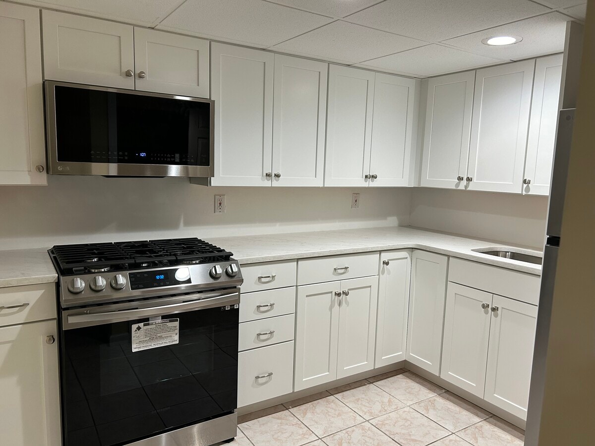 Photo - 34 Berdine Ct Unidad Studio Apartment