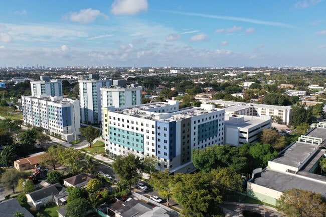Photo - Three Round Tower B&C