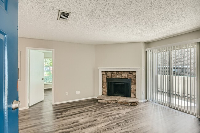Villas at Waterchase Apartments
