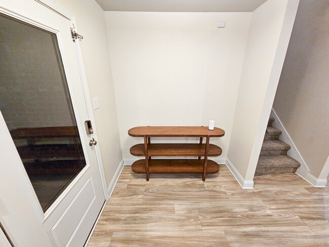 Photo - 5440 Leeds Ln