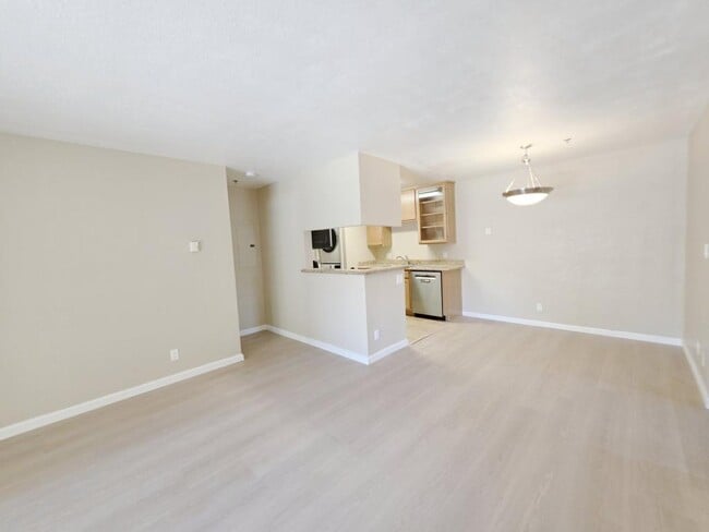 Photo - 880 E Fremont Ave Unit 301