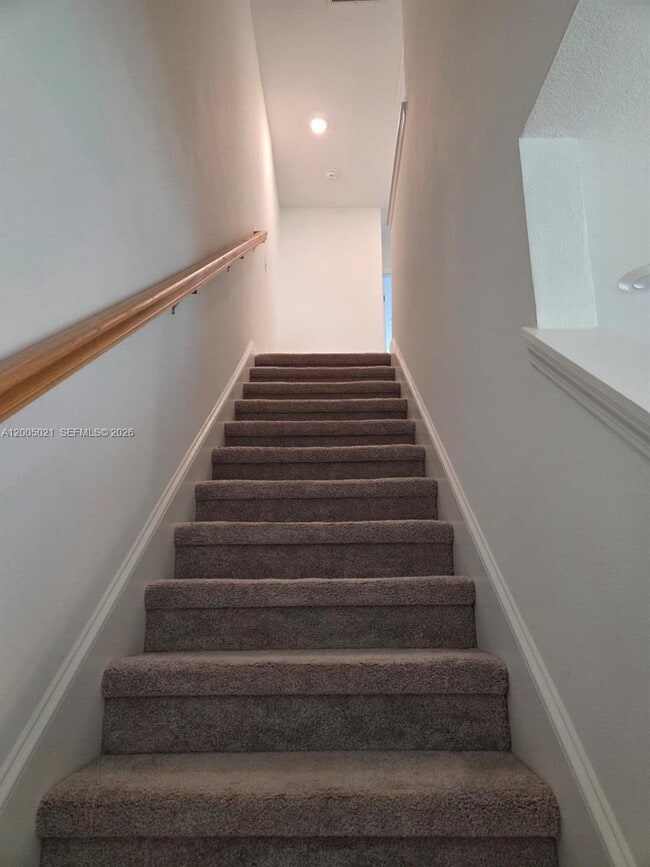 Photo - 3230 Skyline Lp