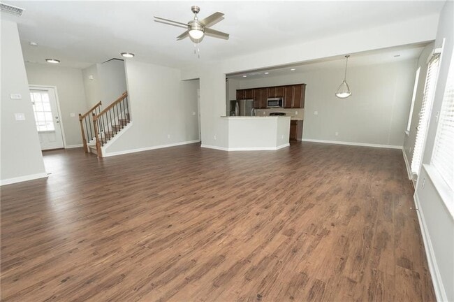 Photo - 369 Hardy Water Dr SE