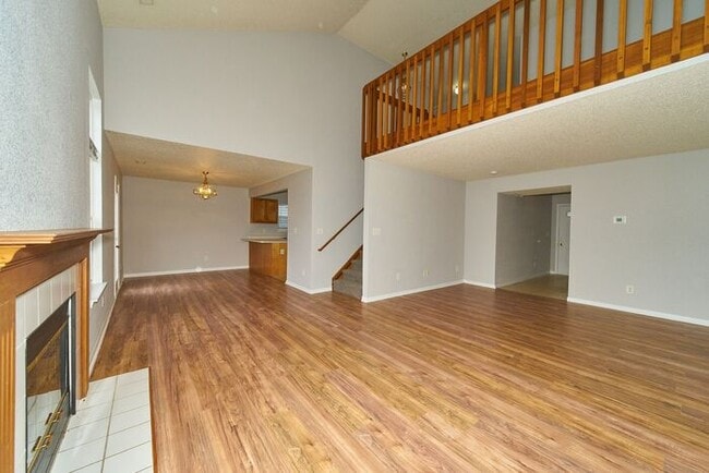 Photo - Sweet 3 Bedroom 2.5 Bath in Popular Maple Grove Estates