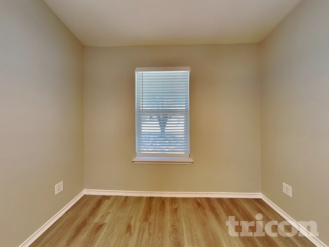 Photo - 116 Independence Tr