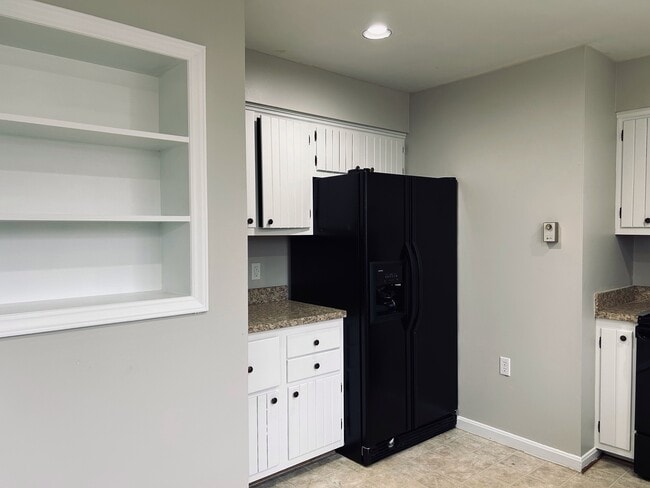 Photo - 413 Briarmont Dr