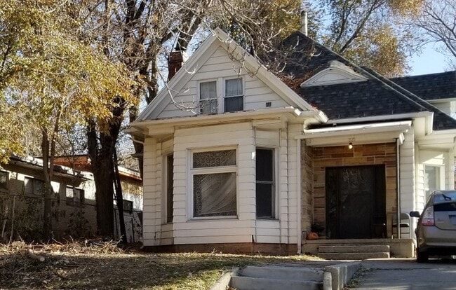 Building Photo - 221 S 1000 E Unit 1