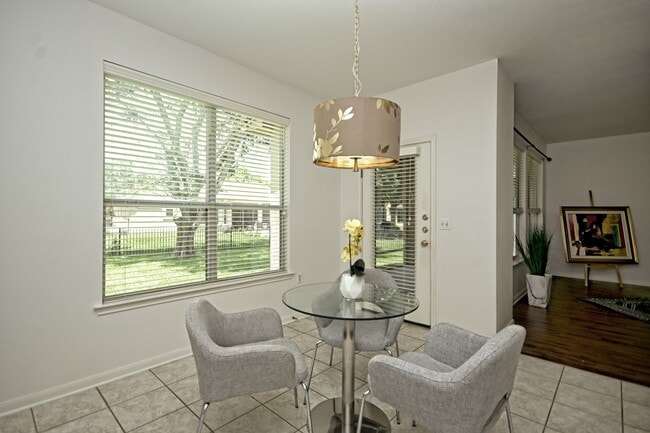 Photo - 112 Bluebell Dr Unit 112 Bluebell Dr